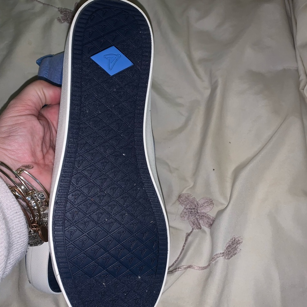 Sperry - Picture 4 of 4